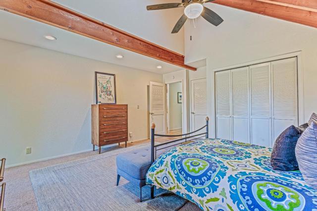 135 Seabreeze Place, Aptos CA: https://media.crmls.org/mediaz/62413586-fdb8-49e9-89ef-49177111168e.jpg