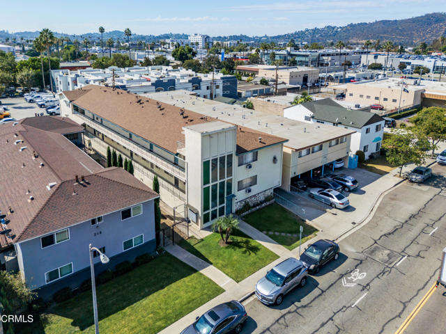 Detail Gallery Image 18 of 27 For 214 E Chevy Chase Drive Dr, Glendale,  CA 91205 - – Beds | – Baths