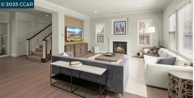 130 Arundel Dr, Hayward CA: https://media.crmls.org/mediaz/6243df3c-9c5a-4dad-9932-3f0cbdec9318.jpg