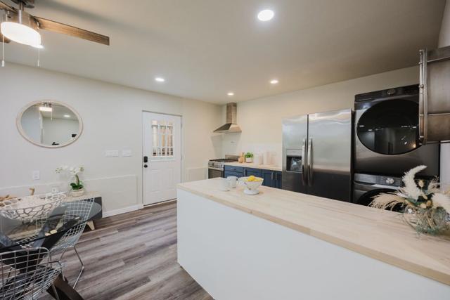 533 Alto Avenue, Half Moon Bay CA: https://media.crmls.org/mediaz/6248fa4d-c66a-4c11-a67d-eae01fbf2852.jpg