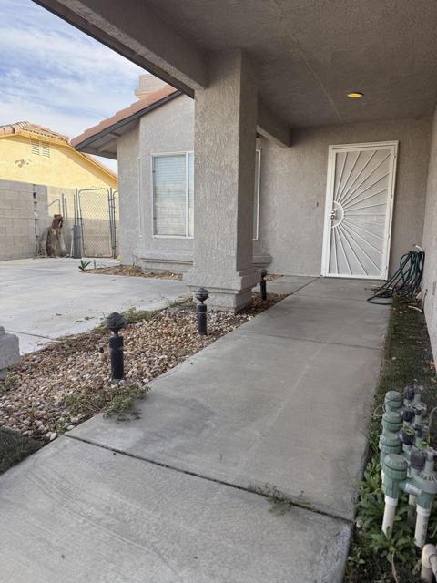 67855 Paletero Road, Cathedral City CA: https://media.crmls.org/mediaz/62495259-b135-4bcd-8890-6c72bc87c403.jpg
