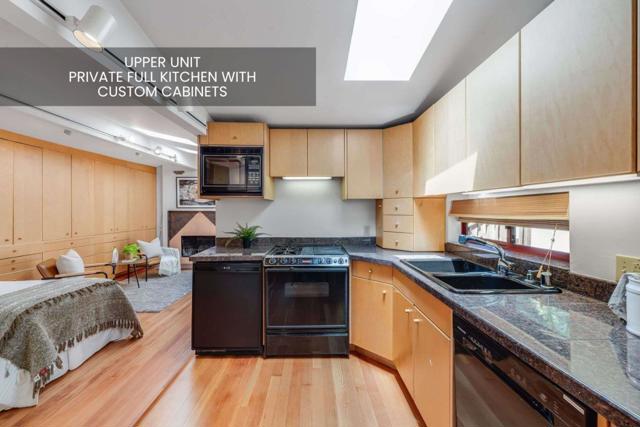 2513 Alpine Road, Menlo Park CA: https://media.crmls.org/mediaz/62496b2e-8a3f-42be-8467-7c23d645453f.jpg