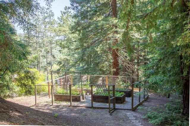 350 Aurora Road, Soquel CA: https://media.crmls.org/mediaz/624a75c9-954d-409a-baef-a7fcb3a941b1.jpg