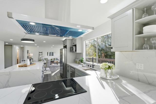 5603 Crow Canyon Road, Castro Valley CA: https://media.crmls.org/mediaz/624b30ac-66ba-443a-bae7-db9fb84a16a3.jpg