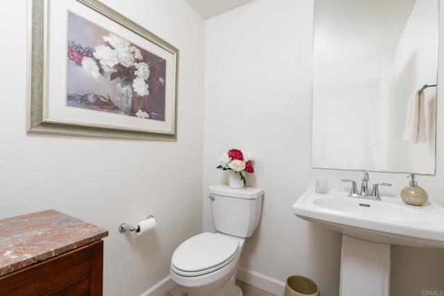 Detail Gallery Image 32 of 54 For 4336 Harbor Way, Oceanside,  CA 92056 - 3 Beds | 3/1 Baths