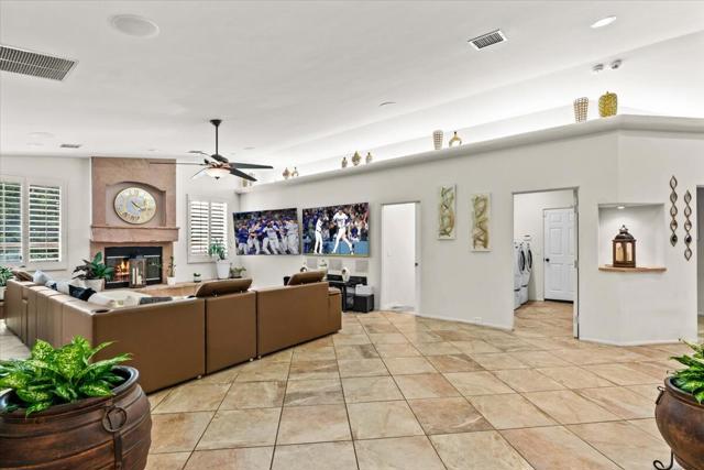 43920 Culebra Lane Lane, Bermuda Dunes CA: https://media.crmls.org/mediaz/624bb127-b90d-472a-9c60-1e17170b7e5b.jpg