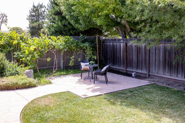 22820 Bravo Place, Salinas CA: https://media.crmls.org/mediaz/624bc304-c4c5-4dab-b108-a4f0b40f60f9.jpg