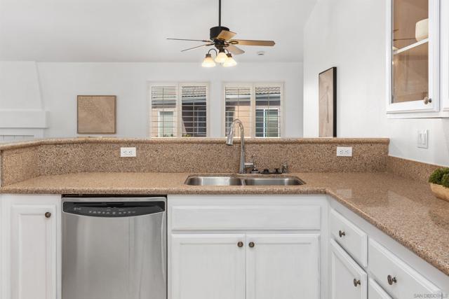 Image 16 of 40 For 474 Belle Vista Dr  192