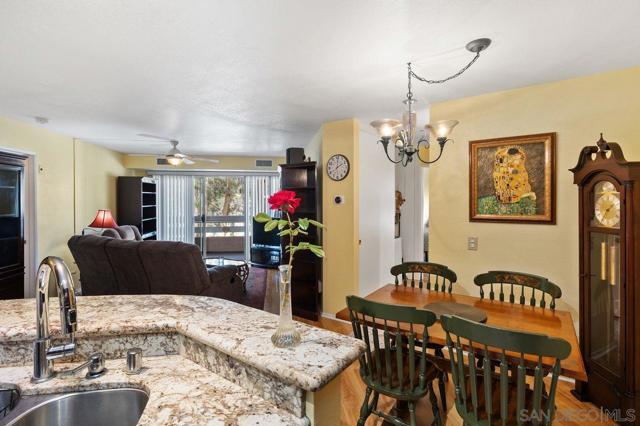 7263 Camino Degrazia, San Diego CA: https://media.crmls.org/mediaz/624ca383-d914-48df-9b5e-a69ecdd97fd0.jpg