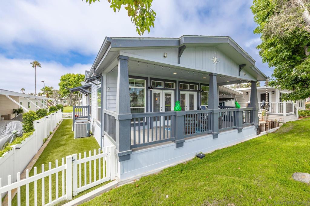 MLS #250037374SD image #28