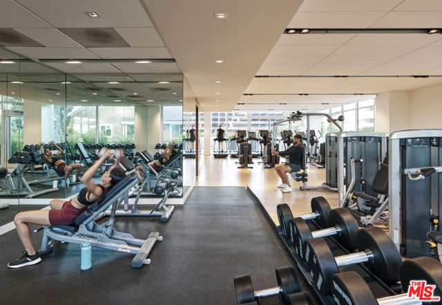 11750 Wilshire Boulevard, Los Angeles CA: https://media.crmls.org/mediaz/624cf9d9-054a-45b3-b414-ad9677dec8fa.jpg