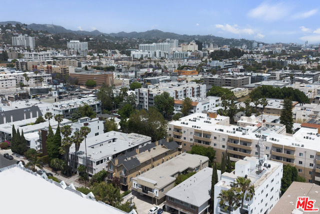 1400 N Vista Street, Los Angeles CA: https://media.crmls.org/mediaz/624d3047-f347-47b0-956b-10159e15c84a.jpg