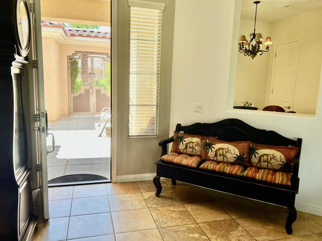 81562 Camino Los Milagros, Indio CA: https://media.crmls.org/mediaz/624dd7b5-415b-429e-b647-547220b11e3b.jpg