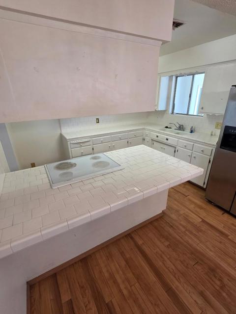 405 N Santa Ana Street, Los Banos CA: https://media.crmls.org/mediaz/624f18b8-8935-42e6-8a4f-b351ba30ffc8.jpg