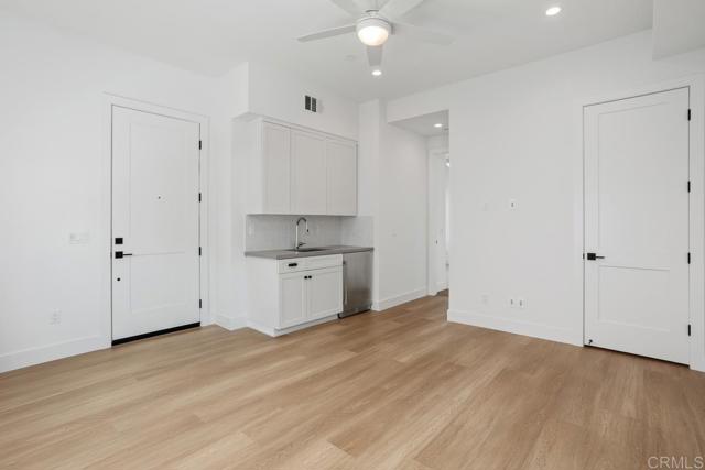 1215 Stonemark Place, Vista CA: https://media.crmls.org/mediaz/62507721-9cef-4fcd-9803-20e0ad01d458.jpg