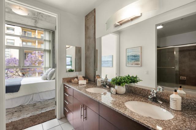 1025 Island Ave, San Diego CA: https://media.crmls.org/mediaz/6250e561-4cef-4e16-8e59-bb254a786cfe.jpg