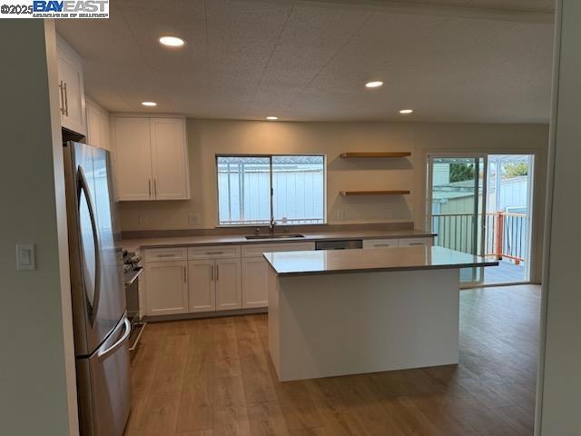 4141 Deepcreek, Fremont CA: https://media.crmls.org/mediaz/625110a8-3068-4254-95e0-860224e6f035.jpg