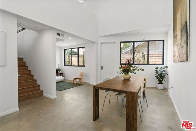 1244 14th Street, Santa Monica CA: https://media.crmls.org/mediaz/62517986-b34a-492e-b171-ef8390519d12.jpg