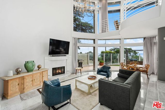 Drew Fenton | 11834 Pacific Coast Highway Malibu CA | MLS: 7492123 Drew Fenton | 11834 Pacific Coast Highway Malibu CA | MLS: 7492123