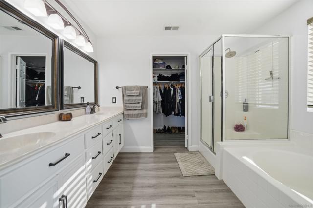 1332 Carneros Valley st, Chula Vista CA: https://media.crmls.org/mediaz/625193ac-b78e-4c82-b174-f2110f5f6201.jpg