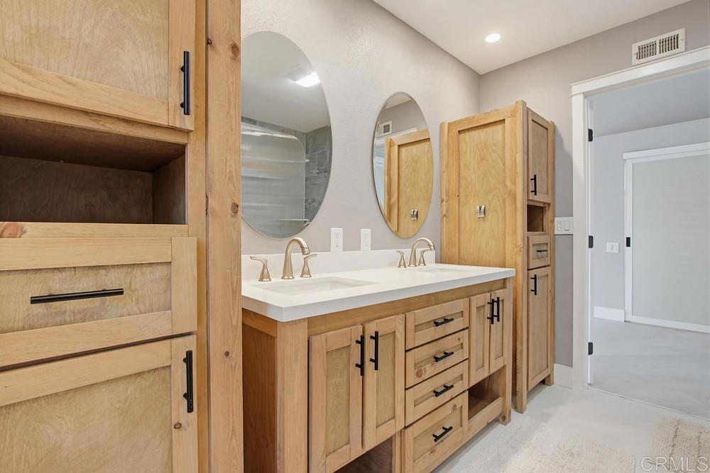 2201 Plaza De Las - photo 18