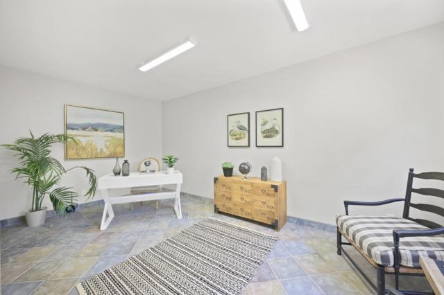 1249 Oak Street, San Mateo CA: https://media.crmls.org/mediaz/625283c9-17e5-4fd1-b406-2fe80749737c.jpg