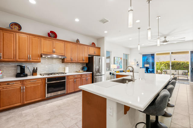 Image 15 of 86 For 43595 Vacanza Court