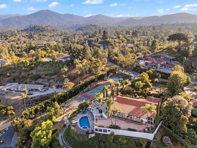 Detail Gallery Image 41 of 75 For 10310 Fuerte Dr, La Mesa,  CA 91941 - 7 Beds | 7/1 Baths