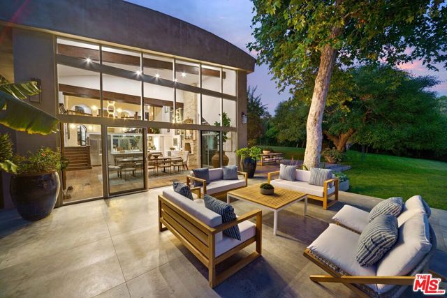 6166 Ramirez Canyon Road, Malibu CA: https://media.crmls.org/mediaz/62554d30-8b91-4600-85a8-cbf51218ba03.jpg