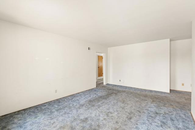 5750 Roanoke St, San Diego CA: https://media.crmls.org/mediaz/6255e3ad-99d8-44d4-b683-b9b786613d9a.jpg