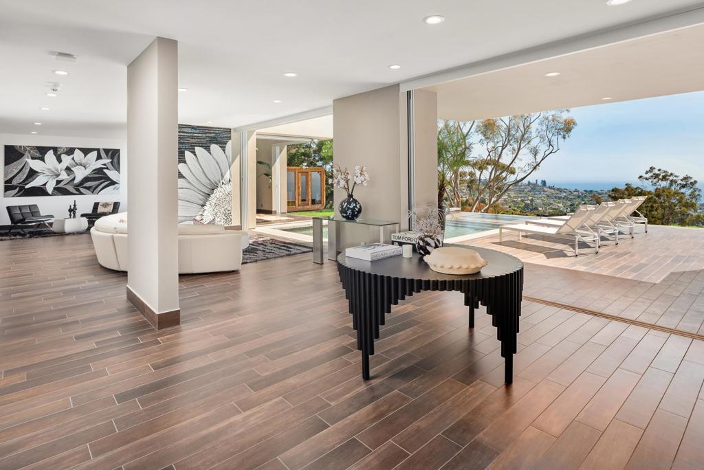 MLS #250041107SD image #12