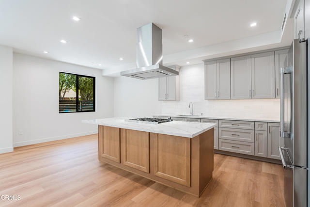 Detail Gallery Image 20 of 68 For 2821 Los Robles Rd, Thousand Oaks,  CA 91362 - 3 Beds | 2/1 Baths