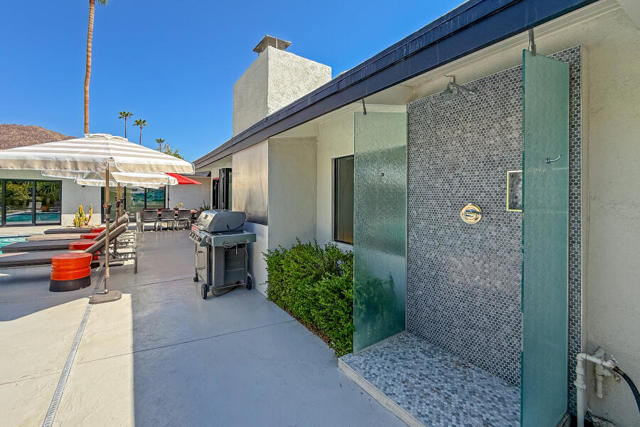 783 N Rose Avenue, Palm Springs CA: https://media.crmls.org/mediaz/625782a6-20d3-4826-98c5-aa68c54a44a6.jpg