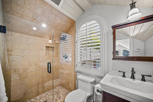 0 Casanova 5 NW of Ocean Avenue, Carmel CA: https://media.crmls.org/mediaz/6258c9d8-f9b0-4142-bc11-326ab72e61fe.jpg
