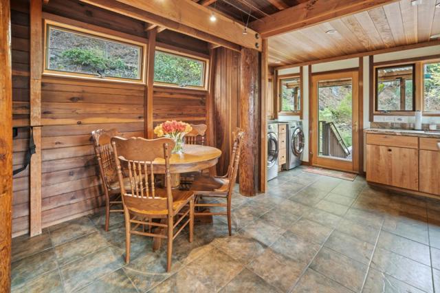 18 Camino De Travesia, Carmel Valley CA: https://media.crmls.org/mediaz/6259a5d9-32fa-4d97-9c85-a00a51b2a5da.jpg