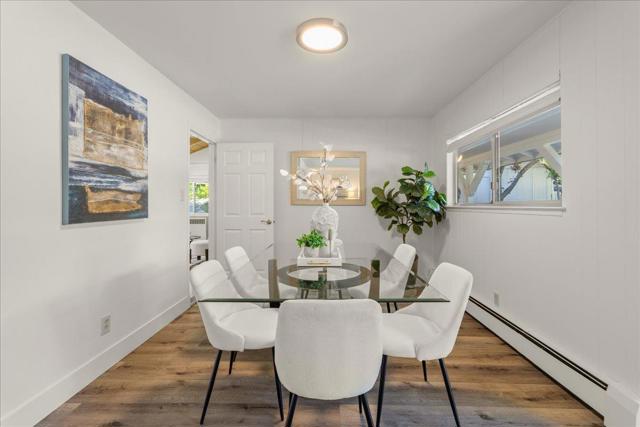 12272 Windsor Court, Los Altos Hills CA: https://media.crmls.org/mediaz/625ae193-88c7-4bfc-ae07-3f8d4c89ba4d.jpg