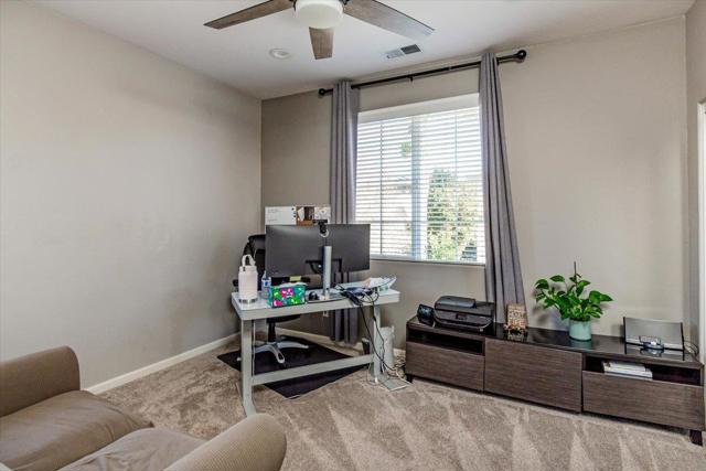 Image 21 of 31 For 1251 Rio Grande Way