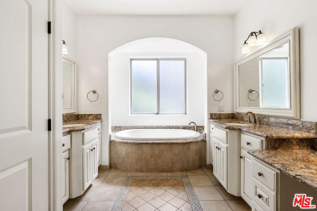 MLS #25626019 image #19