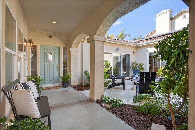 Detail Gallery Image 2 of 46 For 341 Roosevelt Ave, Ventura,  CA 93003 - 3 Beds | 3 Baths