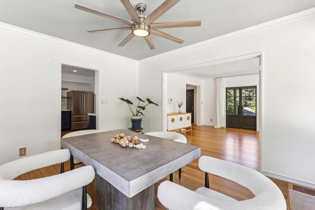 59 Davis Road, Orinda CA: https://media.crmls.org/mediaz/625ce362-0ea3-47a4-af3d-1a1c75977910.jpg