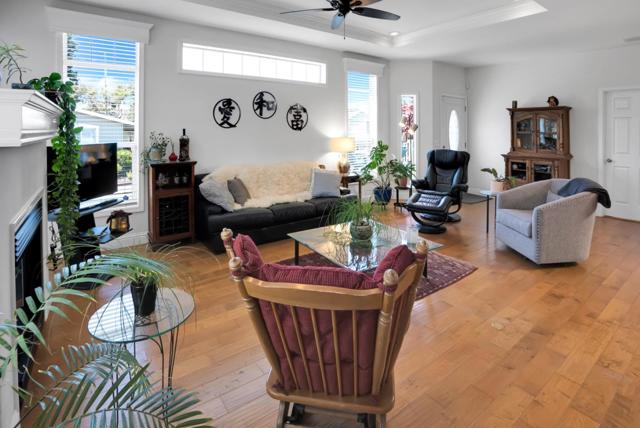 6 PRIMROSE, Aptos CA: https://media.crmls.org/mediaz/625ded07-0586-478b-9a08-63e78accda7a.jpg