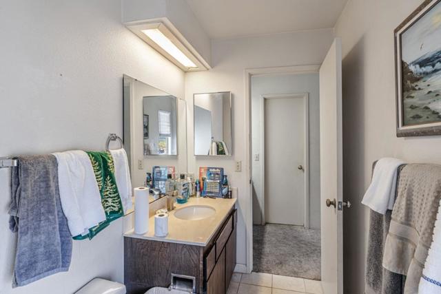 124 Surf Way, Monterey CA: https://media.crmls.org/mediaz/625f17f7-9d97-4cd5-8abe-7436a405adb1.jpg