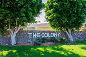 14 International Boulevard, Rancho Mirage CA: https://media.crmls.org/mediaz/625f7deb-3a8e-44c7-9af5-625a77e2e934.jpg