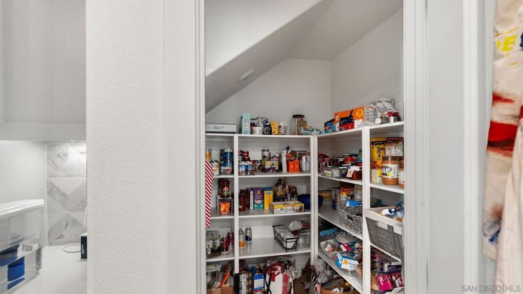 15681 Rennyson Way - photo 8