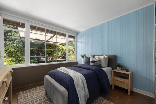 4702 Moore Street, La Crescenta CA: https://media.crmls.org/mediaz/62609218-ffb5-472a-bbbd-65405ffb41e3.jpg