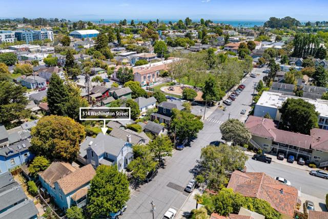 514 Washington Street, Santa Cruz CA: https://media.crmls.org/mediaz/6261c98b-9fc0-405e-b560-5b5a21e70259.jpg