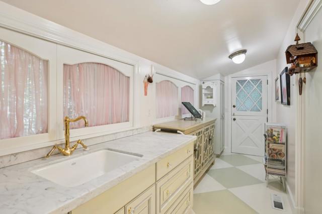 14262 Laurel Place, Guerneville CA: https://media.crmls.org/mediaz/6261e0e2-c7f8-4a5a-9932-4ee64fc189ad.jpg