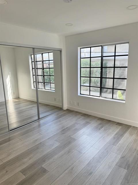 1550 N Fuller Avenue, Hollywood CA: https://media.crmls.org/mediaz/6262ad2b-5fb3-4d72-8352-b57802be6498.jpg