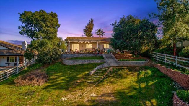 15720 Zeigler Court, Ramona CA: https://media.crmls.org/mediaz/6262bd3c-9a15-448c-b230-4569410f6184.jpg
