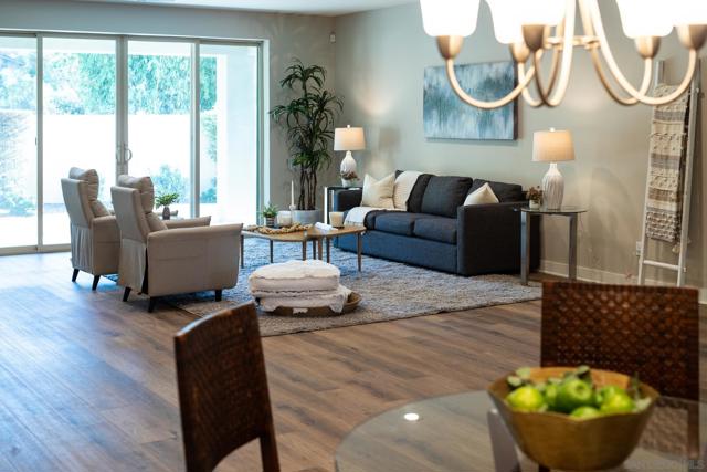 1525 Manzanita Hollows, Vista CA: https://media.crmls.org/mediaz/6262e83e-037d-4a93-905e-b06138fd6168.jpg